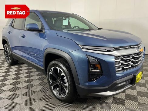 New 2026 Chevrolet Equinox LT image 3