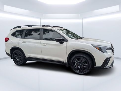 Certified 2025 Subaru Ascent Bronze Edition AWD/4WD image 1