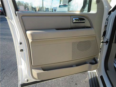 Used 2007 Ford Expedition EL Limited image 35