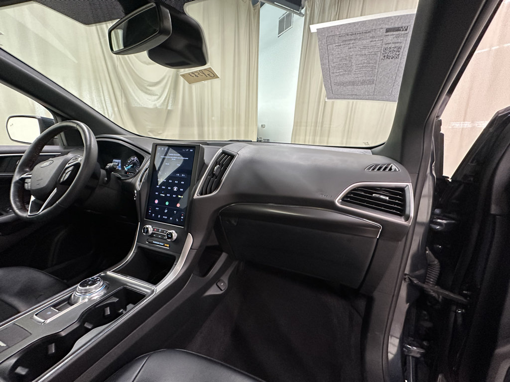 Used 2024 Ford Edge ST-Line AWD/4WD image 17