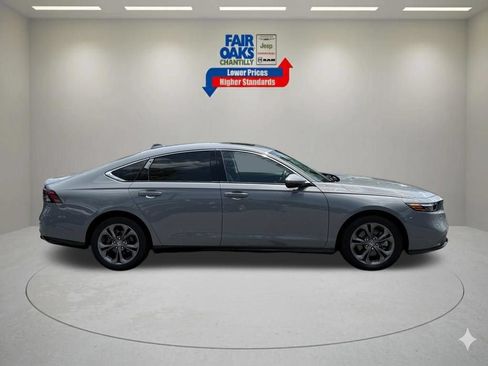Used 2023 Honda Accord EX-L image 4