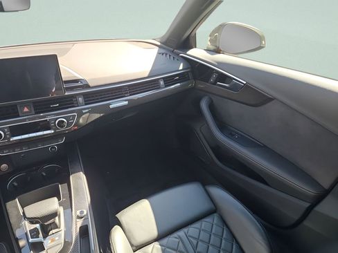 Used 2023 Audi S4 Premium Plus image 3