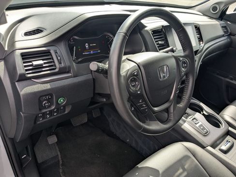 Used 2023 Honda Ridgeline RTL-E image 14