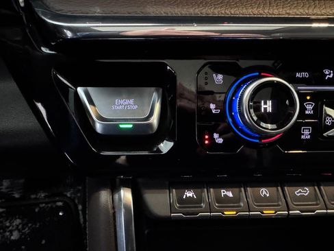 Certified 2024 GMC Sierra 1500 Denali w/ Denali Reserve Package image 22