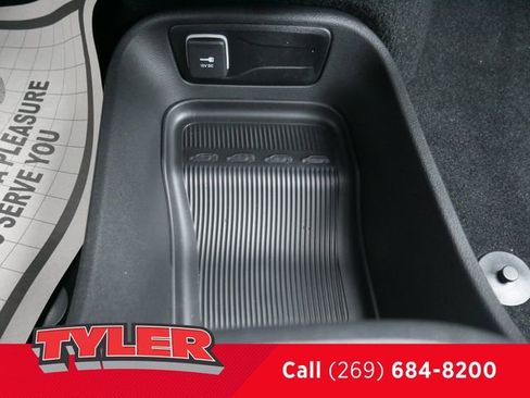 New 2026 Chrysler Voyager LX FWD image 33