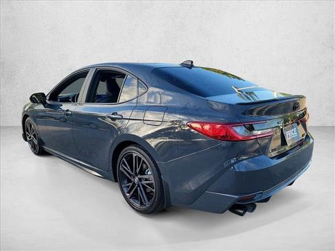 Used 2025 Toyota Camry XSE image 7