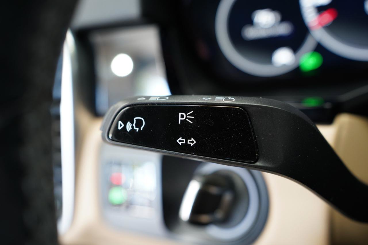 Used 2019 Porsche Cayenne AWD/4WD image 15