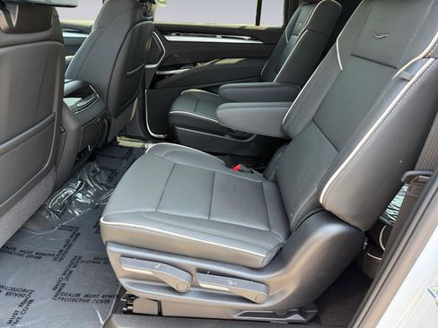 New 2026 Cadillac Escalade ESV Sport AWD/4WD image 11