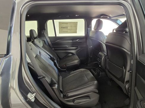 New 2025 Jeep Grand Cherokee L Laredo RWD image 15