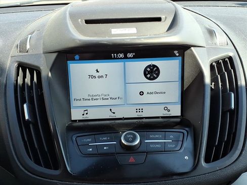 Used 2018 Ford Escape SE w/ SE Sync 3 Package image 10