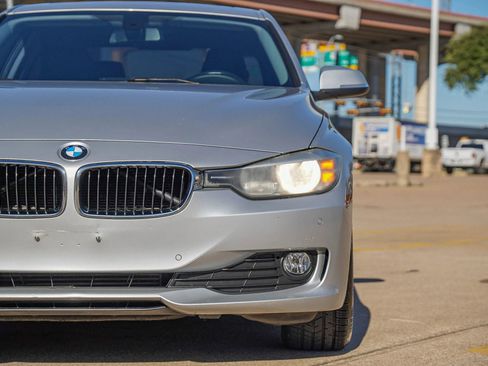 Used 2014 BMW 320i Sedan image 7