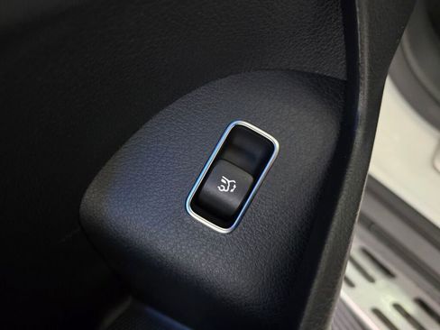 New 2026 Mercedes-Benz GLE 450 4MATIC image 33