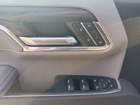 Used 2026 GMC Sierra 1500 SLT w/ SLT Premium Package image 14