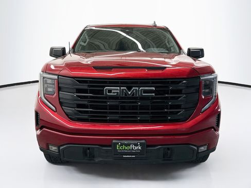 Used 2024 GMC Sierra 1500 Elevation RWD image 2