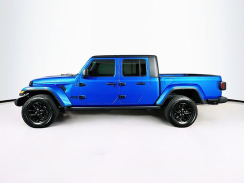 Used 2022 Jeep Gladiator Sport image 4
