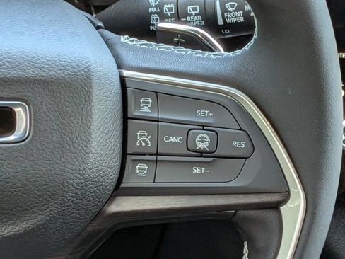 New 2026 Jeep Grand Cherokee Limited AWD/4WD image 20