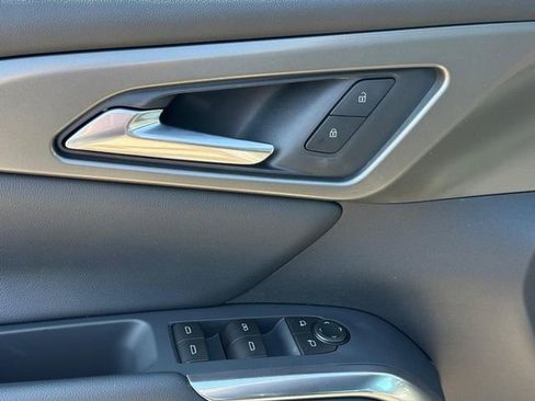 New 2026 Chevrolet Traverse LT w/ LPO, Floor Liner Package FWD image 17