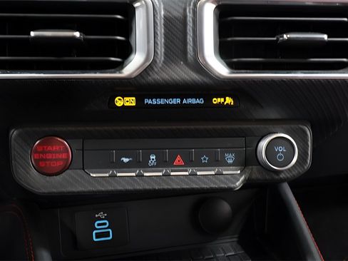 Used 2024 Ford Mustang GT Premium image 9