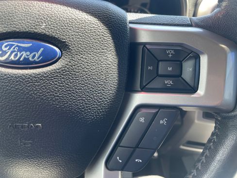 Used 2020 Ford F150 Lariat AWD/4WD image 18