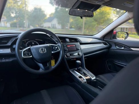 Used 2020 Honda Civic LX image 10