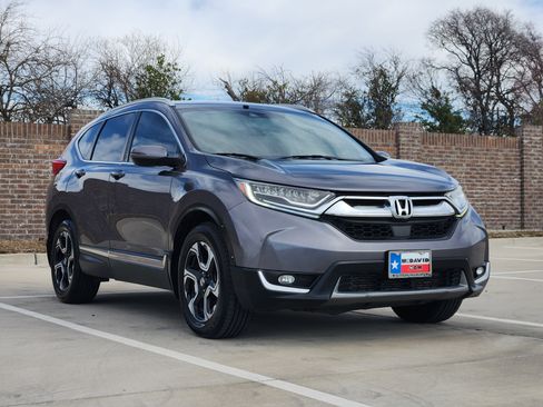 Used 2019 Honda CR-V Touring image 4
