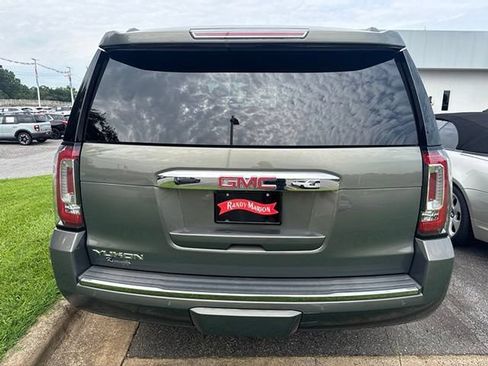 Used 2017 GMC Yukon Denali w/ Open Road Package AWD/4WD image 6