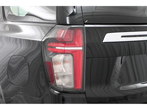 Used 2023 Chevrolet Tahoe High Country AWD/4WD image 27