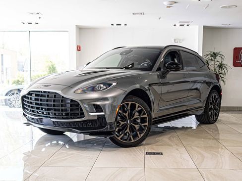 Used 2023 Aston Martin DBX 707 AWD/4WD image 1
