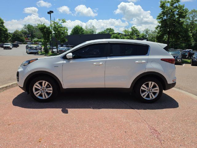 Used 2018 Kia Sportage LX AWD/4WD image 2