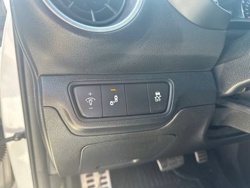Used 2024 Kia Forte GT-Line w/ GT-Line Premium Package FWD image 7