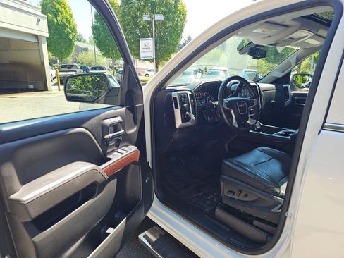 Used 2017 GMC Sierra 1500 SLT AWD/4WD image 23