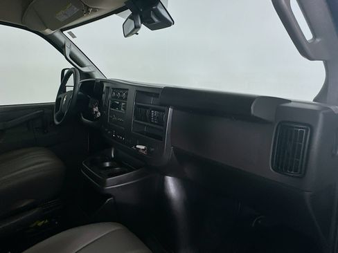 Used 2025 Chevrolet Express 2500 w/ Enhanced Convenience Package RWD image 40