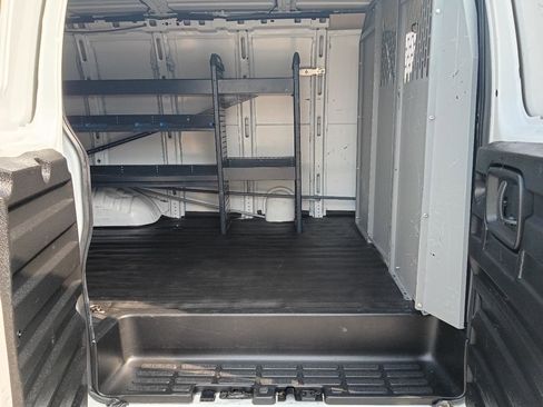 Used 2023 Chevrolet Express 2500 w/ Driver Convenience Package RWD image 21