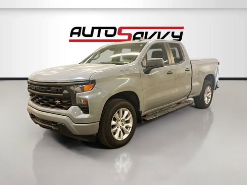 Used 2024 Chevrolet Silverado 1500 Custom AWD/4WD image 3