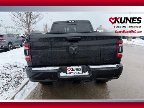 Used 2024 RAM 2500 Limited image 7