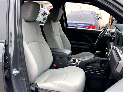 Used 2025 Toyota Tacoma SR5 image 8