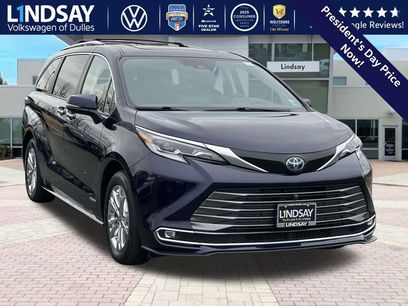Used 2021 Toyota Sienna Platinum