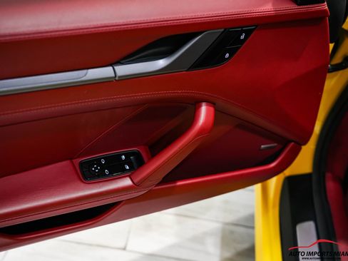 Used 2020 Porsche 911 Carrera w/ Premium Package image 41