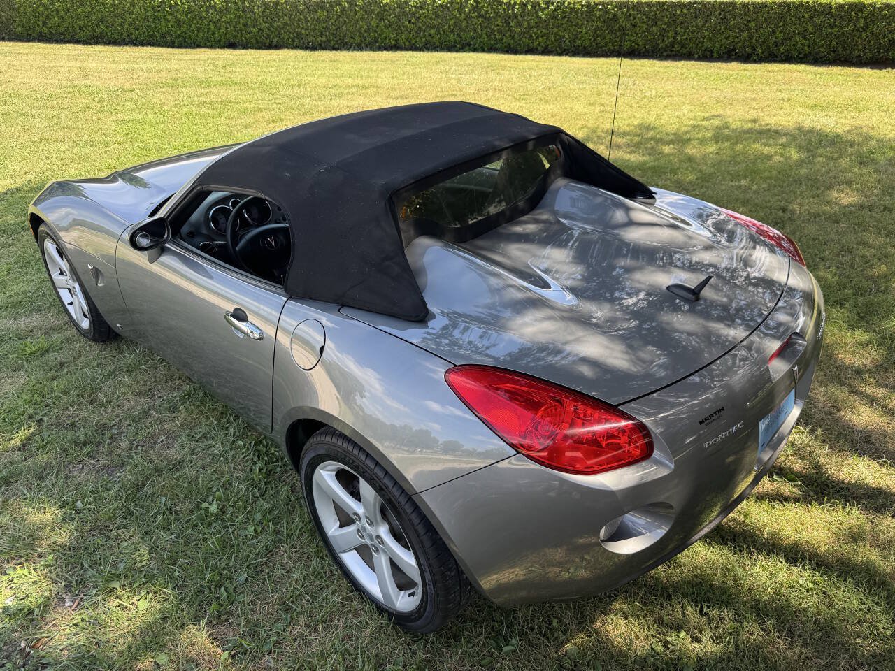 Used 2006 Pontiac Solstice Convertible w/ Power Package RWD image 10
