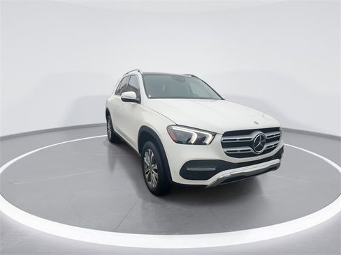 Used 2021 Mercedes-Benz GLE 350 4MATIC image 3