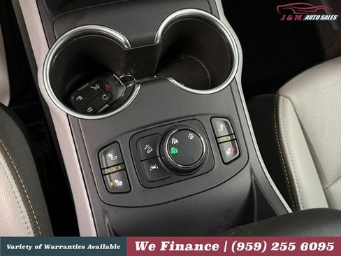 Used 2020 GMC Terrain SLT w/ Preferred Package AWD/4WD image 21