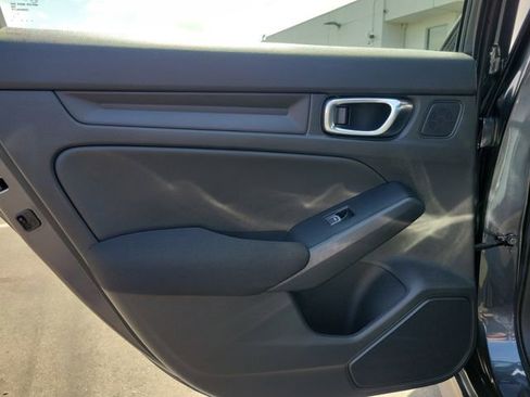 Certified 2025 Honda Civic Sport image 14