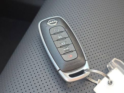 New 2026 Nissan Rogue Platinum w/ Platinum Premium Package image 35