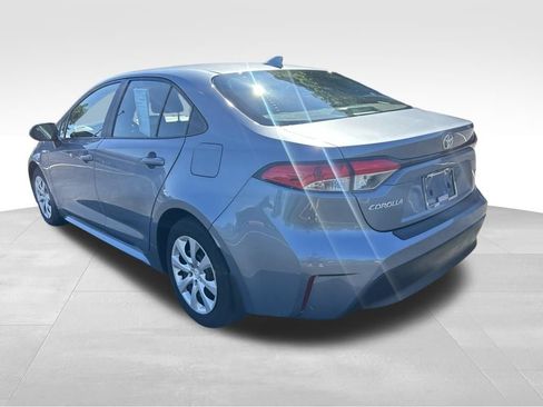 Used 2024 Toyota Corolla LE FWD image 3