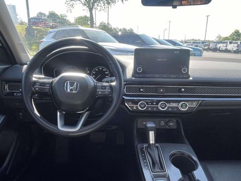 Used 2024 Honda Civic EX-L image 14