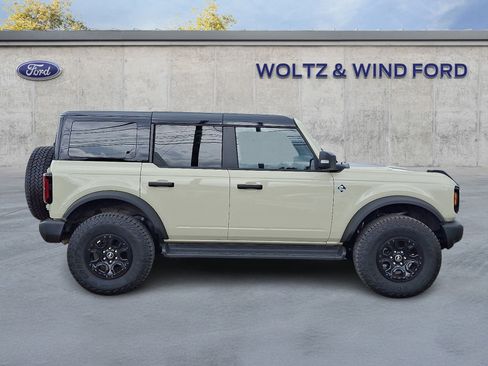 Used 2025 Ford Bronco Outer Banks w/ Sasquatch Package AWD/4WD image 7