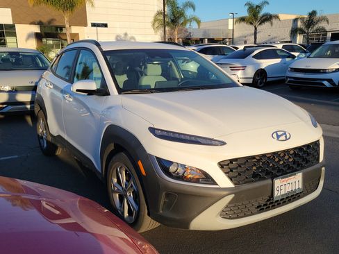Used 2023 Hyundai Kona SEL w/ Cargo Package image 3