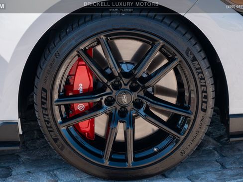 Used 2022 Ford Mustang Shelby GT500 w/ Handling Package image 37