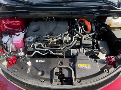 Used 2022 Toyota Sienna XSE w/ XSE Plus Package AWD/4WD image 70