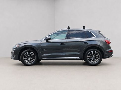 Certified 2023 Audi Q5 2.0T Premium w/ Convenience Package AWD/4WD image 4